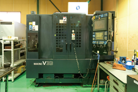 牧野フライス製作所 V33